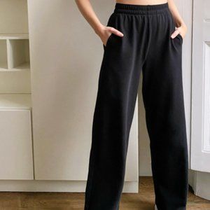 Aritzia The Group by Babaton ENERGIA SWEATPANT